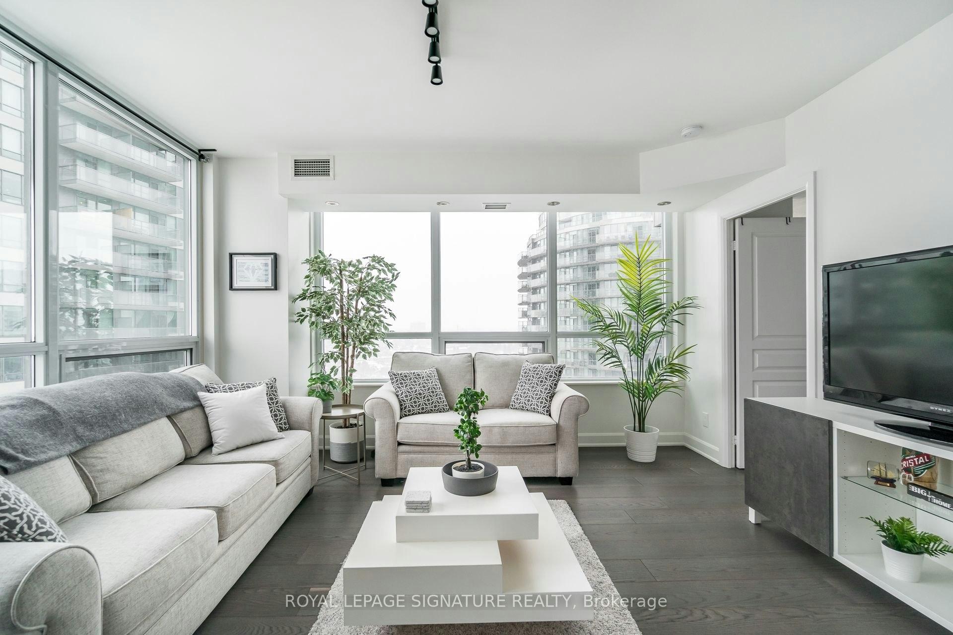 1802-2230 Lakeshore Boulevard W, Toronto, ON, M8V 0B2 - 2