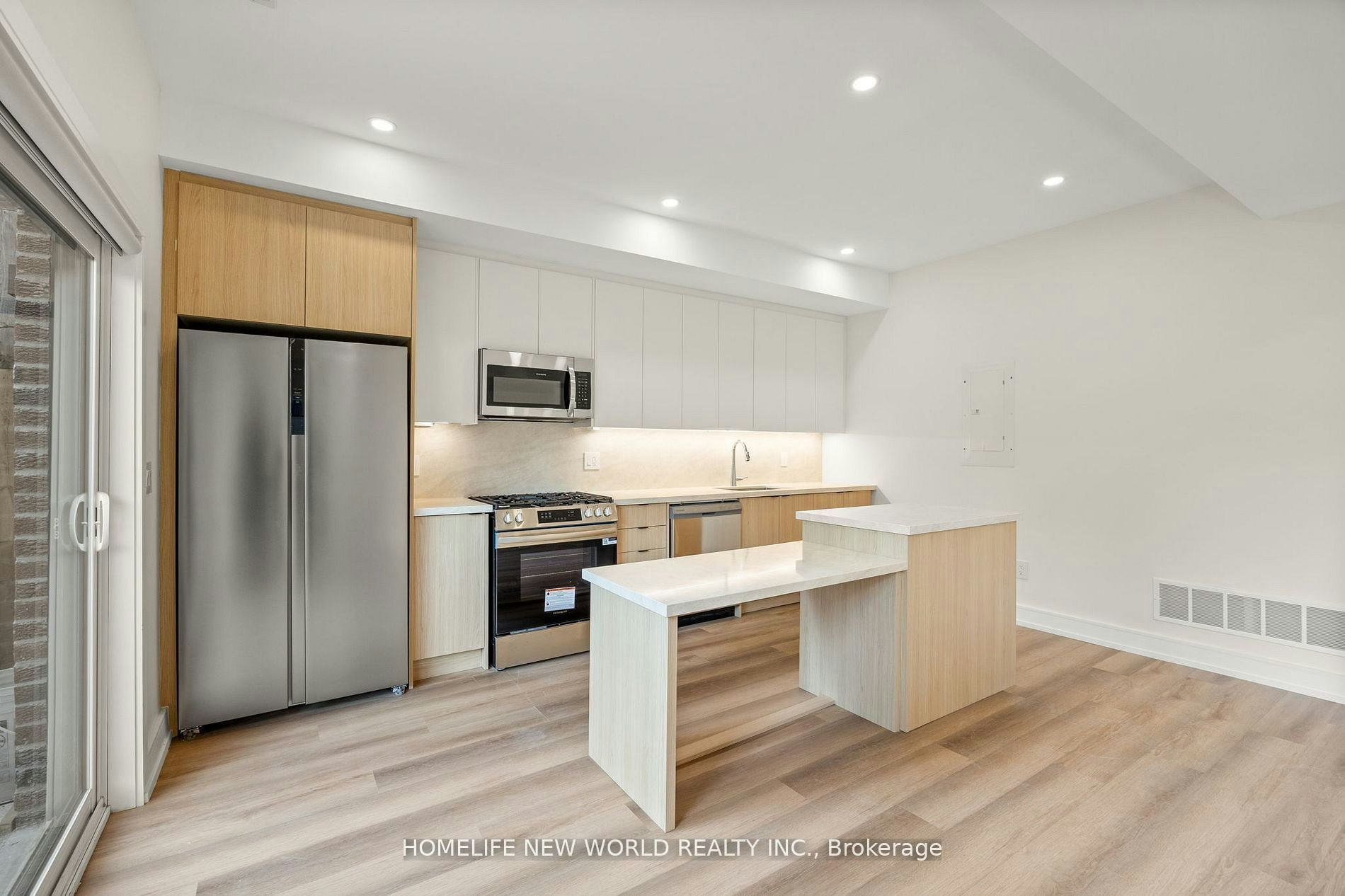 Laneway-43 Batavia Avenue, Toronto, ON, M6N 4A1 - 15