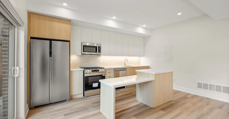 Laneway-43 Batavia Avenue, Toronto, ON, M6N 4A1 - 15