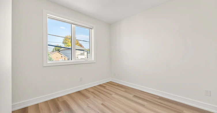 Laneway-43 Batavia Avenue, Toronto, ON, M6N 4A1 - 7