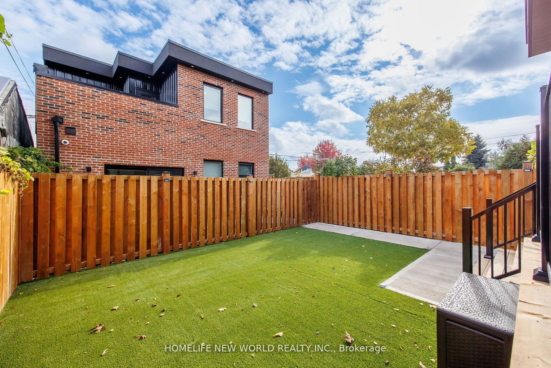 Laneway-43 Batavia Avenue, Toronto, ON, M6N 4A1 - 17