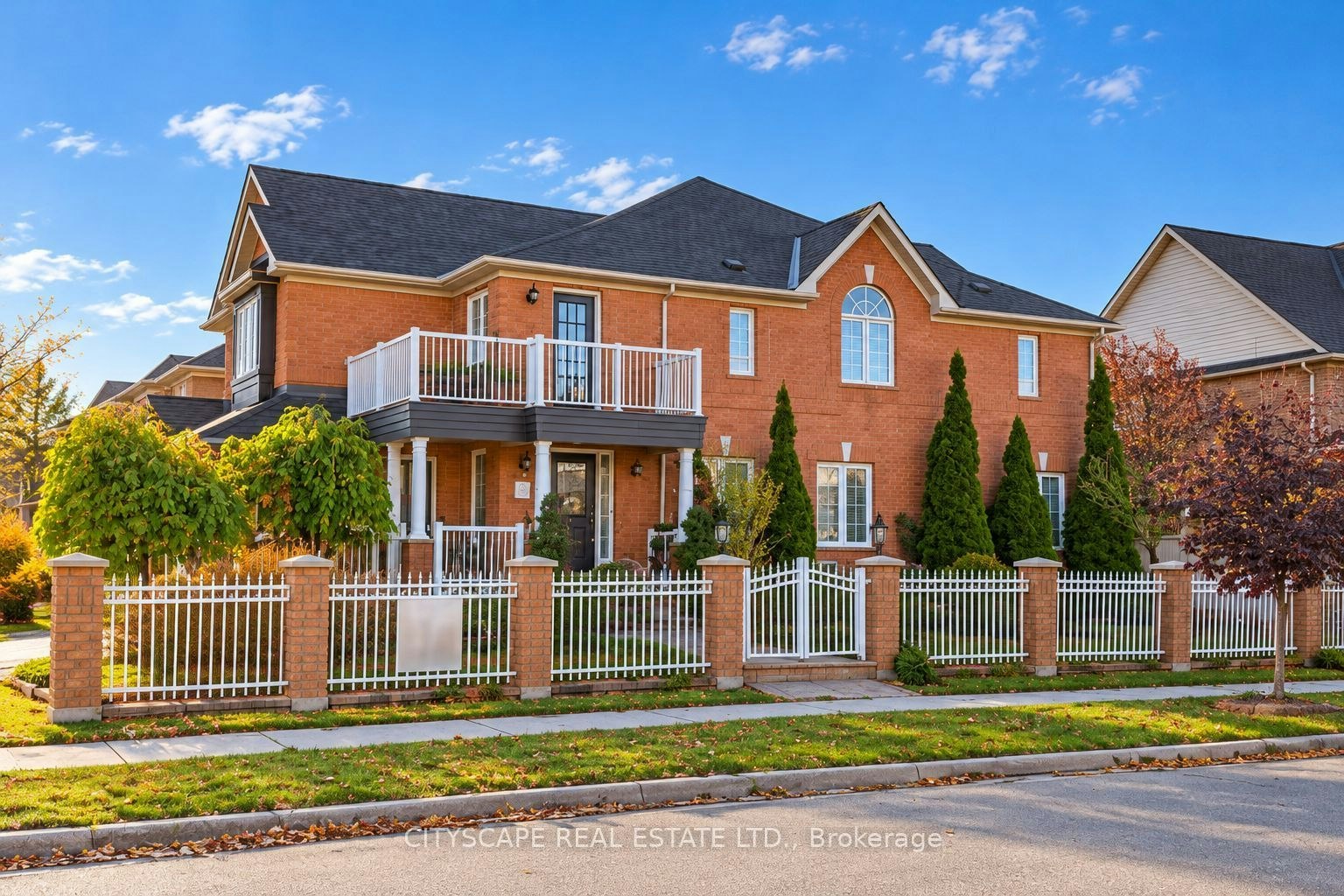 5952 Churchill Meadows Boulevard, Mississauga, ON, L5M 6Y4