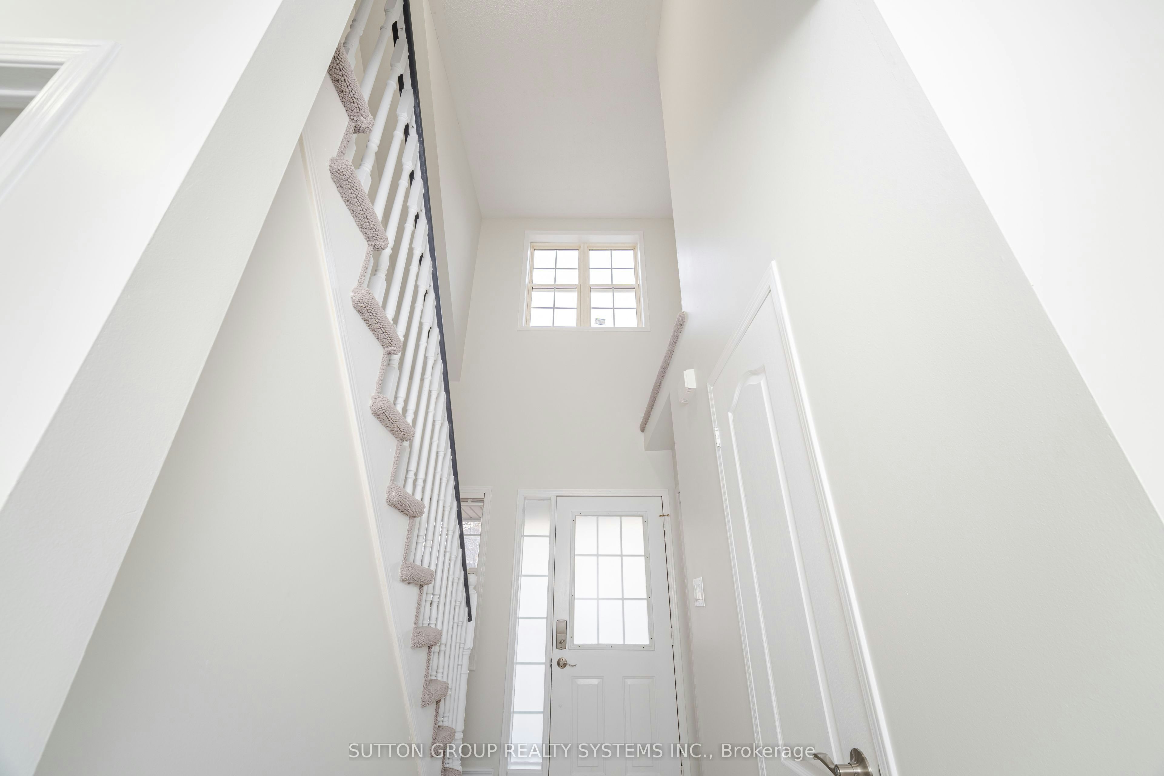 357 Edenbrook Hill Drive, Brampton, ON, L7N 2N4 - 4