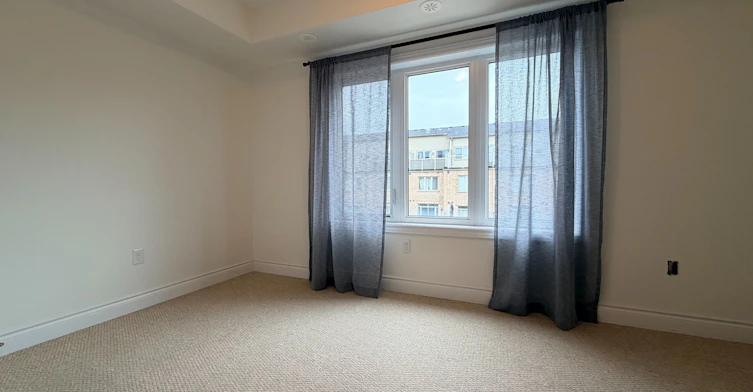 23 Edward Horton Crescent, Toronto, ON, M8Z 0E5 - 7