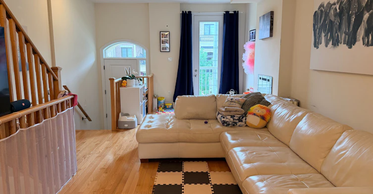 23 Edward Horton Crescent, Toronto, ON, M8Z 0E5 - 3