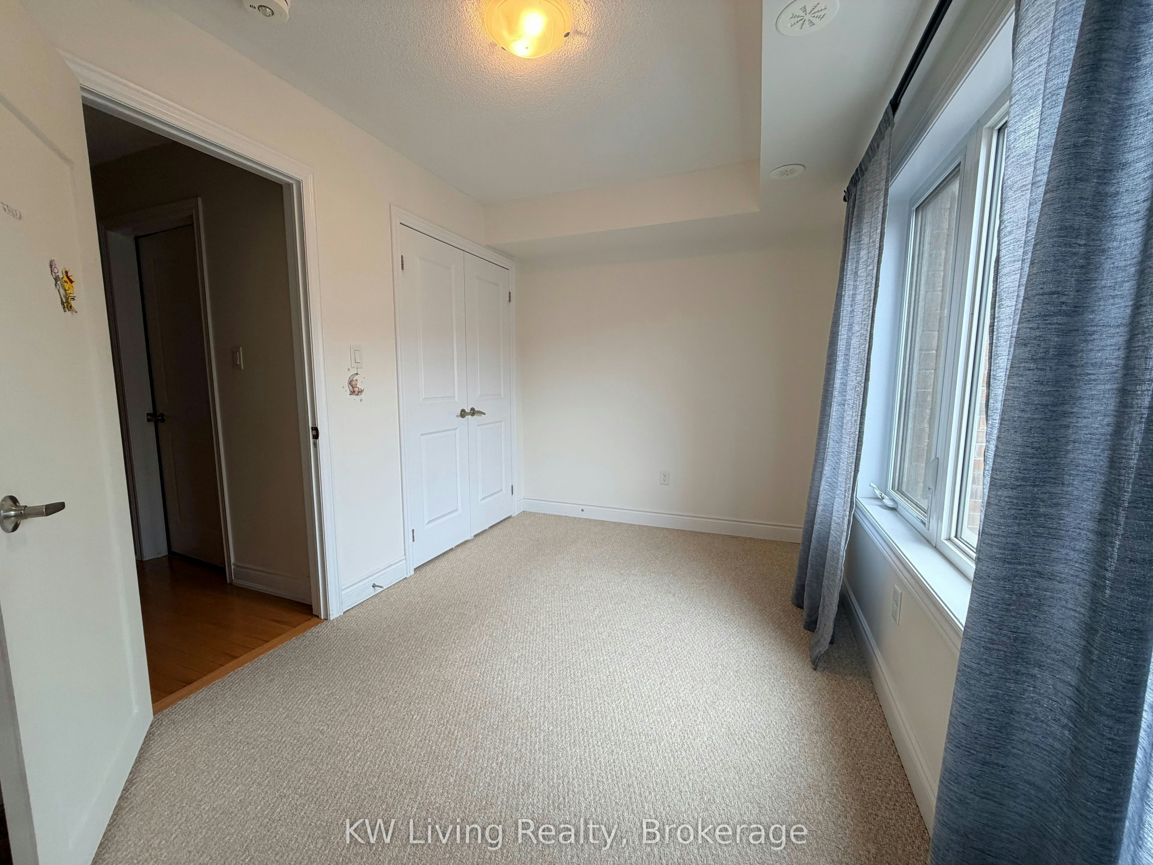 23 Edward Horton Crescent, Toronto, ON, M8Z 0E5 - 8