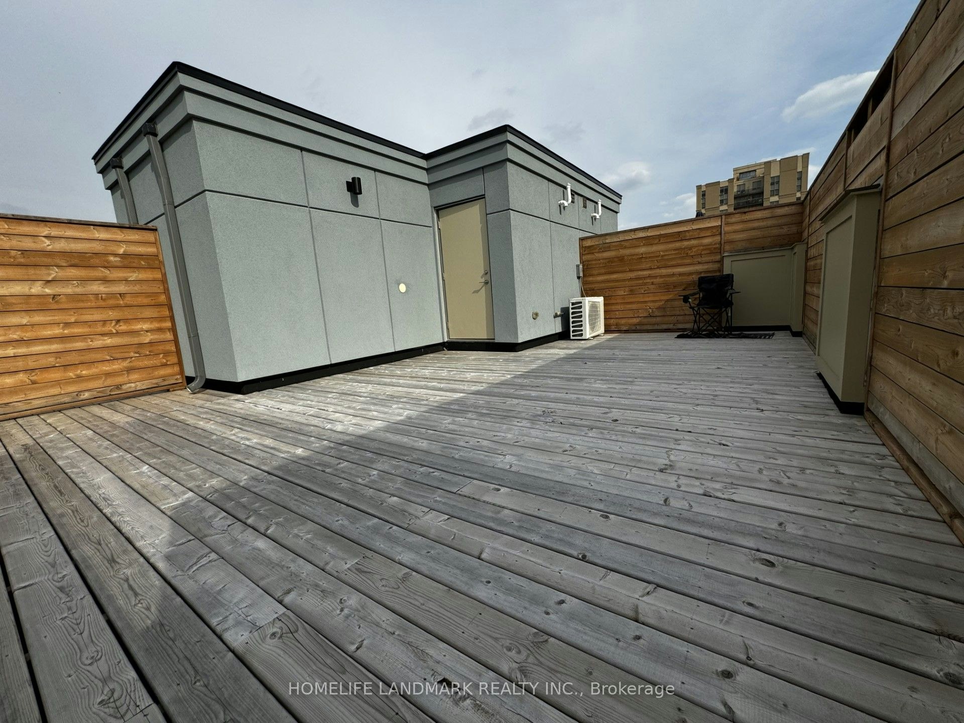 17-260 Twelfth Street, Toronto, ON, M8V 0J6 - 11