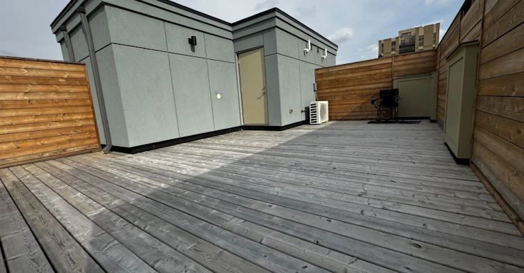 17-260 Twelfth Street, Toronto, ON, M8V 0J6 - 11