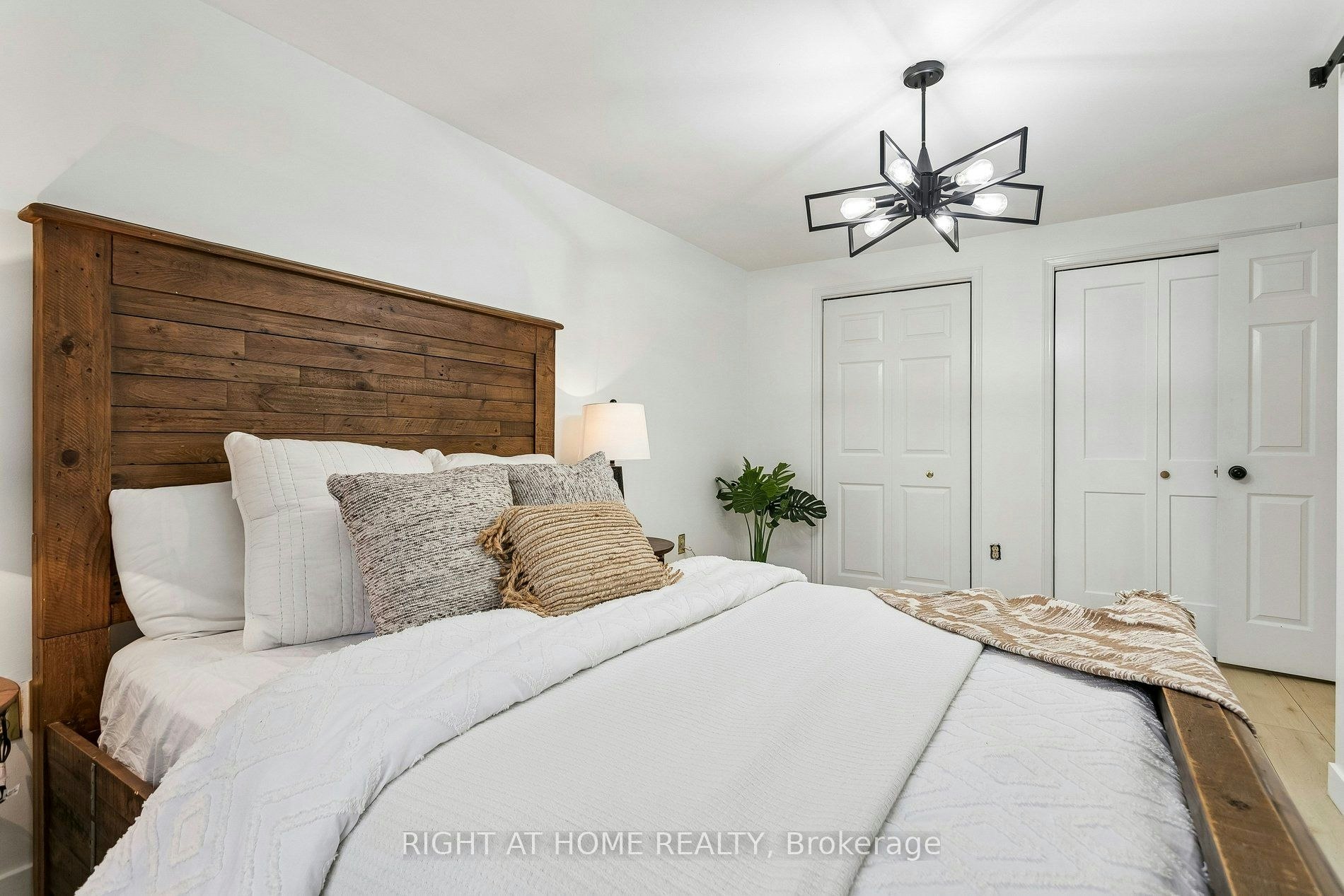 818 Miriam Crescent, Burlington, ON, L7S 2B9 - 22