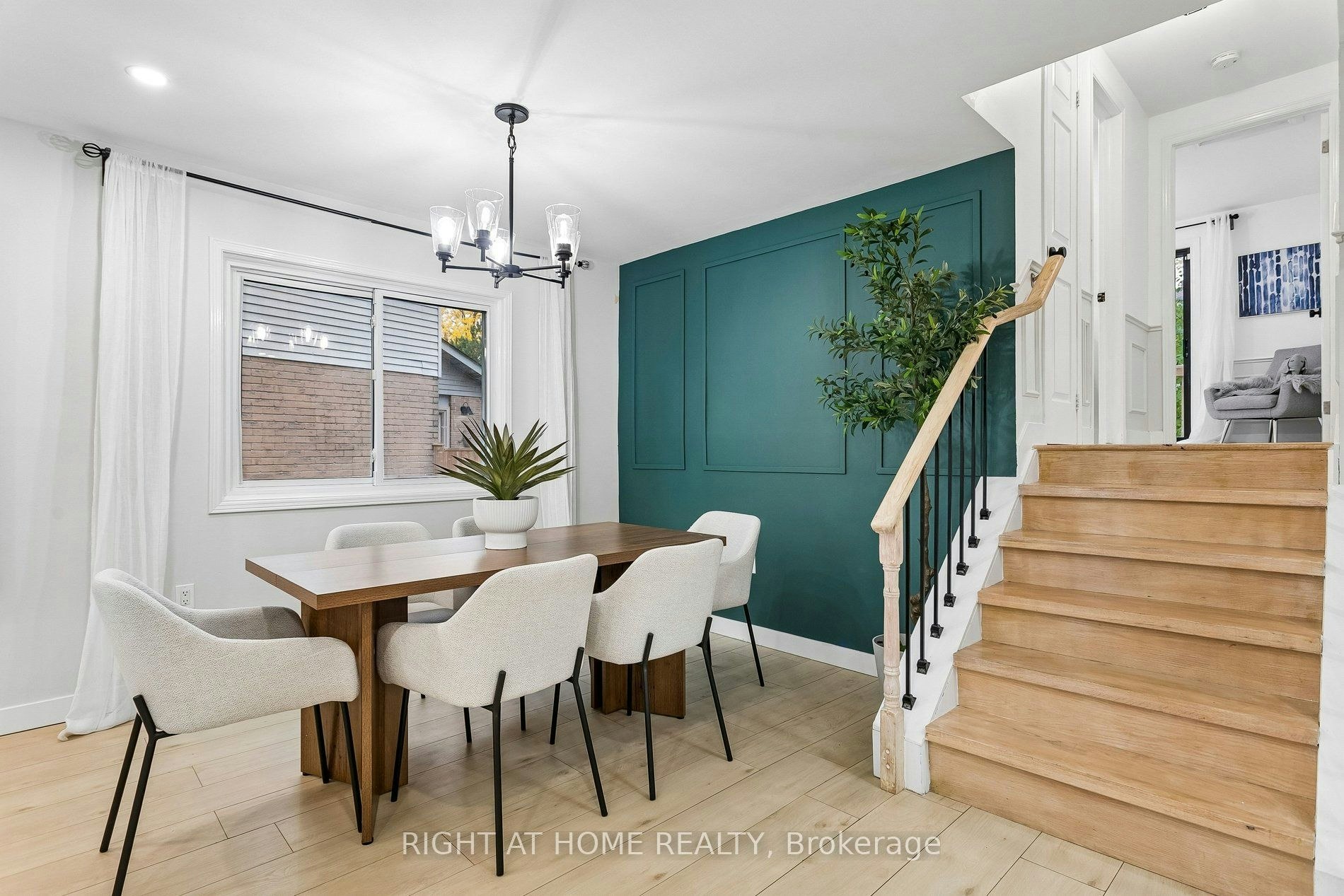 818 Miriam Crescent, Burlington, ON, L7S 2B9 - 17