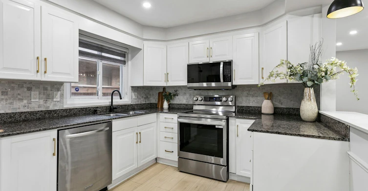 818 Miriam Crescent, Burlington, ON, L7S 2B9 - 14