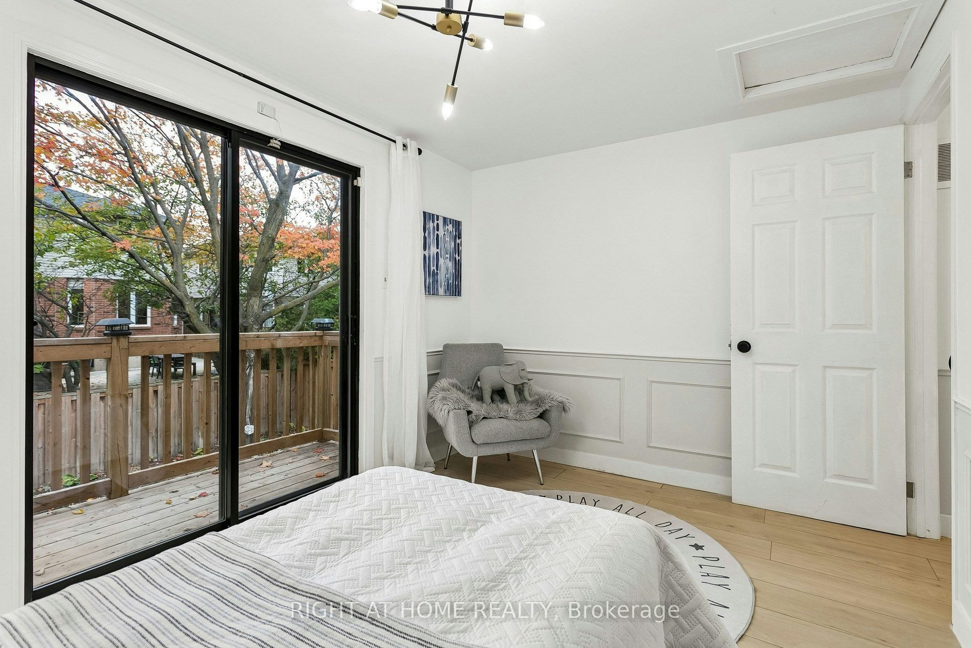 818 Miriam Crescent, Burlington, ON, L7S 2B9 - 20