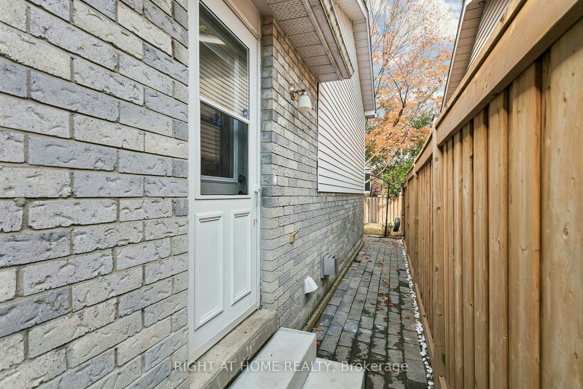 818 Miriam Crescent, Burlington, ON, L7S 2B9 - 39