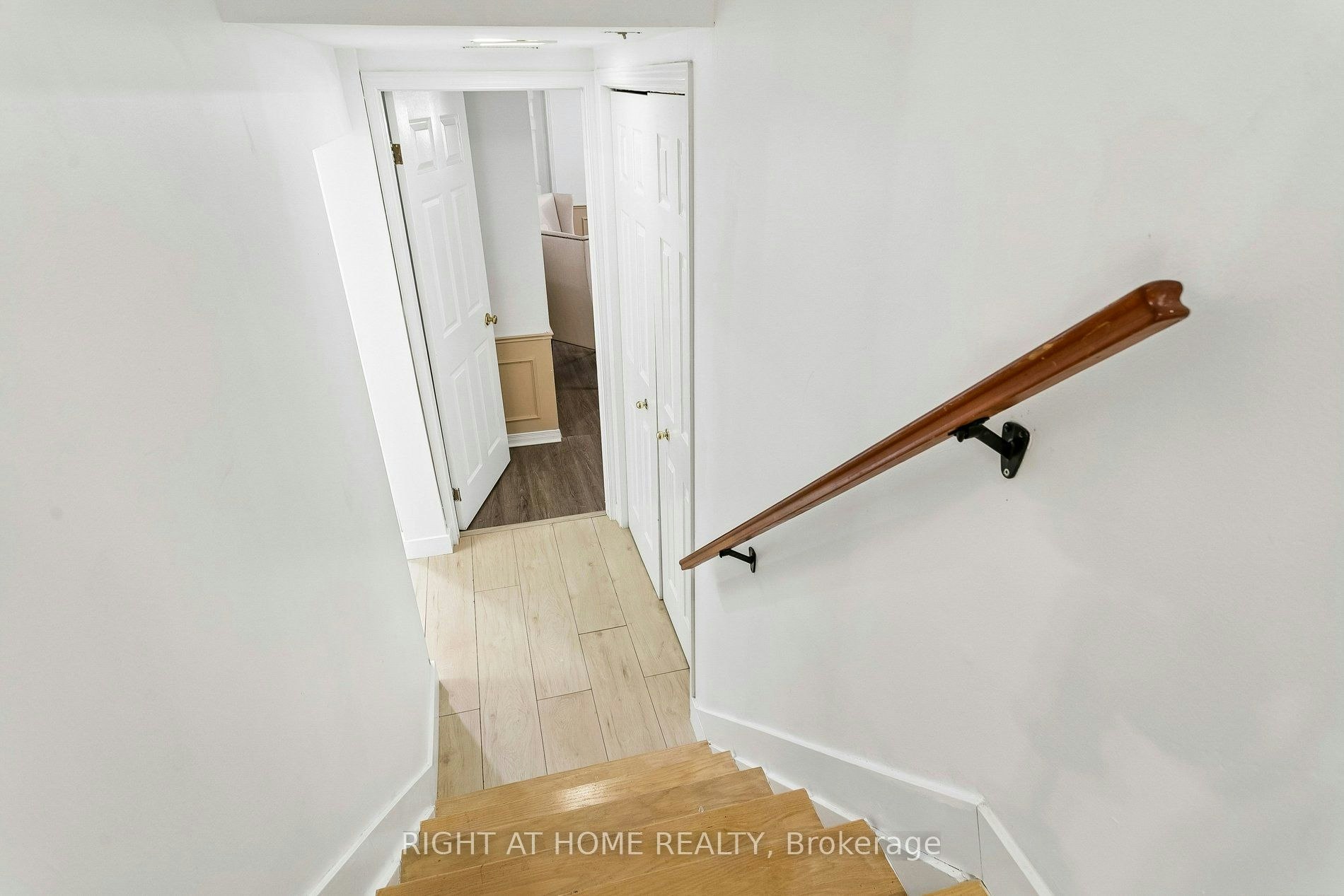 818 Miriam Crescent, Burlington, ON, L7S 2B9 - 31
