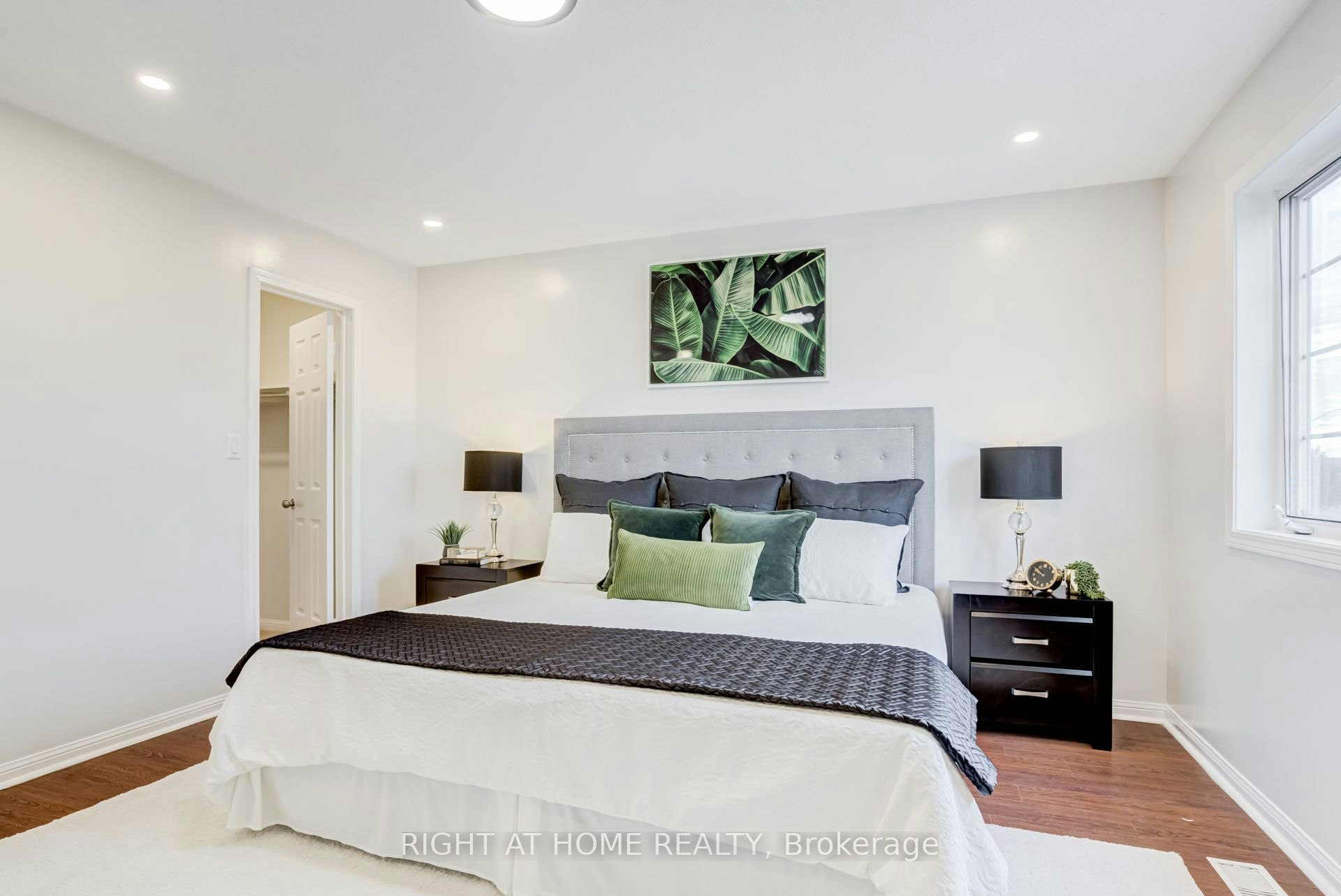 4398 Fairview Street, Burlington, ON, L7L 6S8 - 24