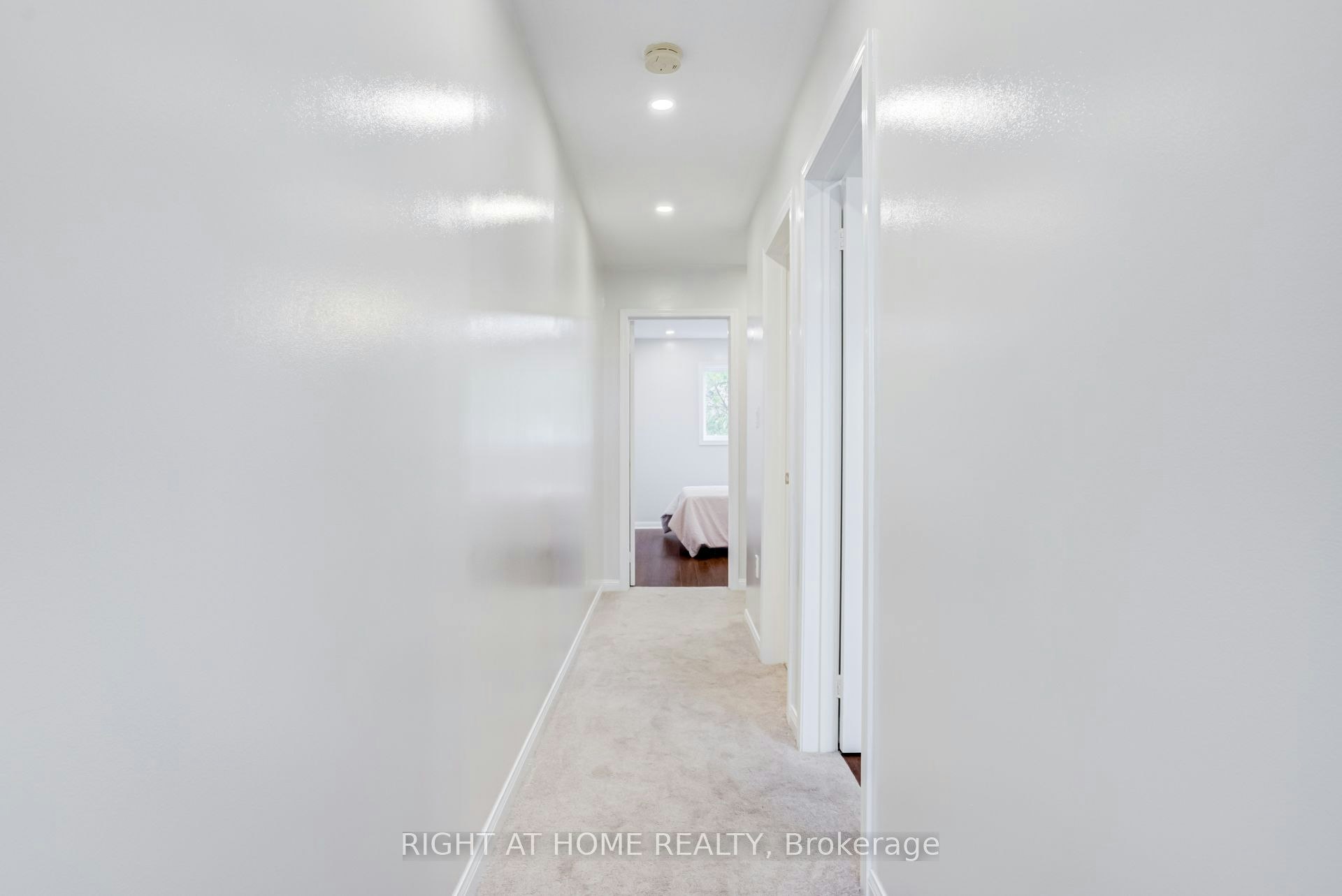4398 Fairview Street, Burlington, ON, L7L 6S8 - 20