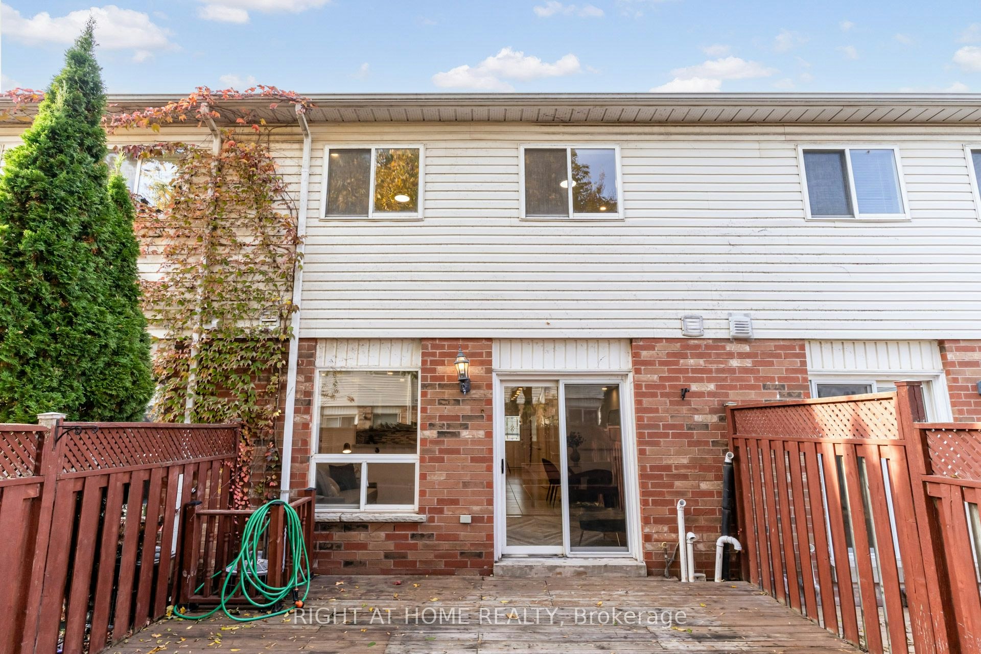 4398 Fairview Street, Burlington, ON, L7L 6S8 - 45