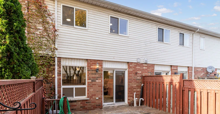 4398 Fairview Street, Burlington, ON, L7L 6S8 - 43