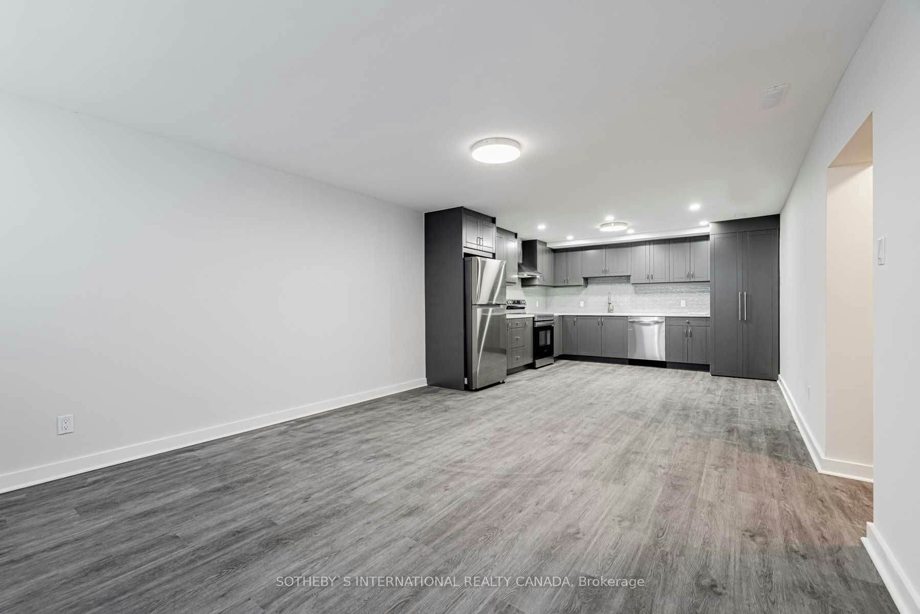 Lower-72 Winston Park Boulevard, Toronto, ON, M3K 1C3 - 9