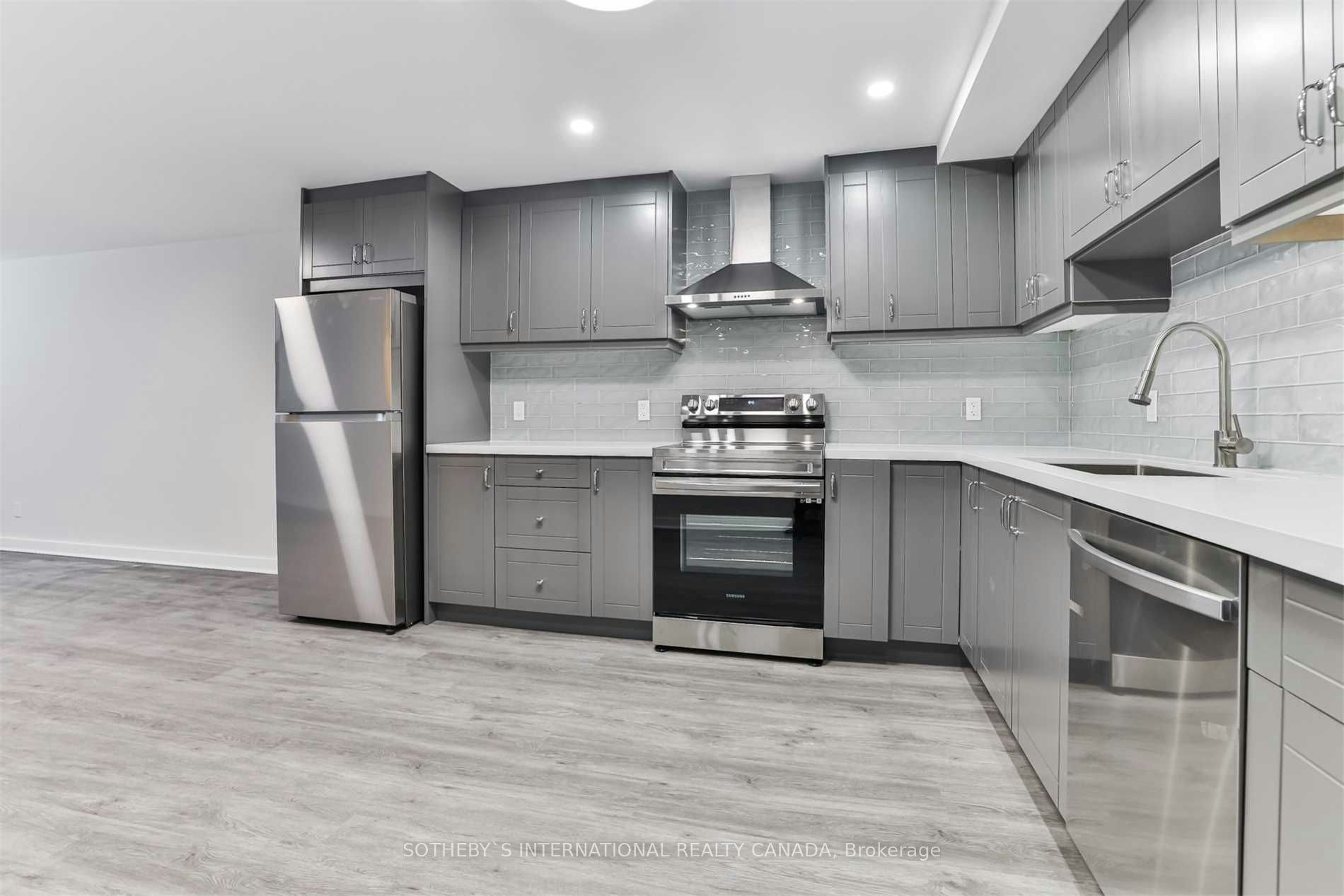 Lower-72 Winston Park Boulevard, Toronto, ON, M3K 1C3 - 8