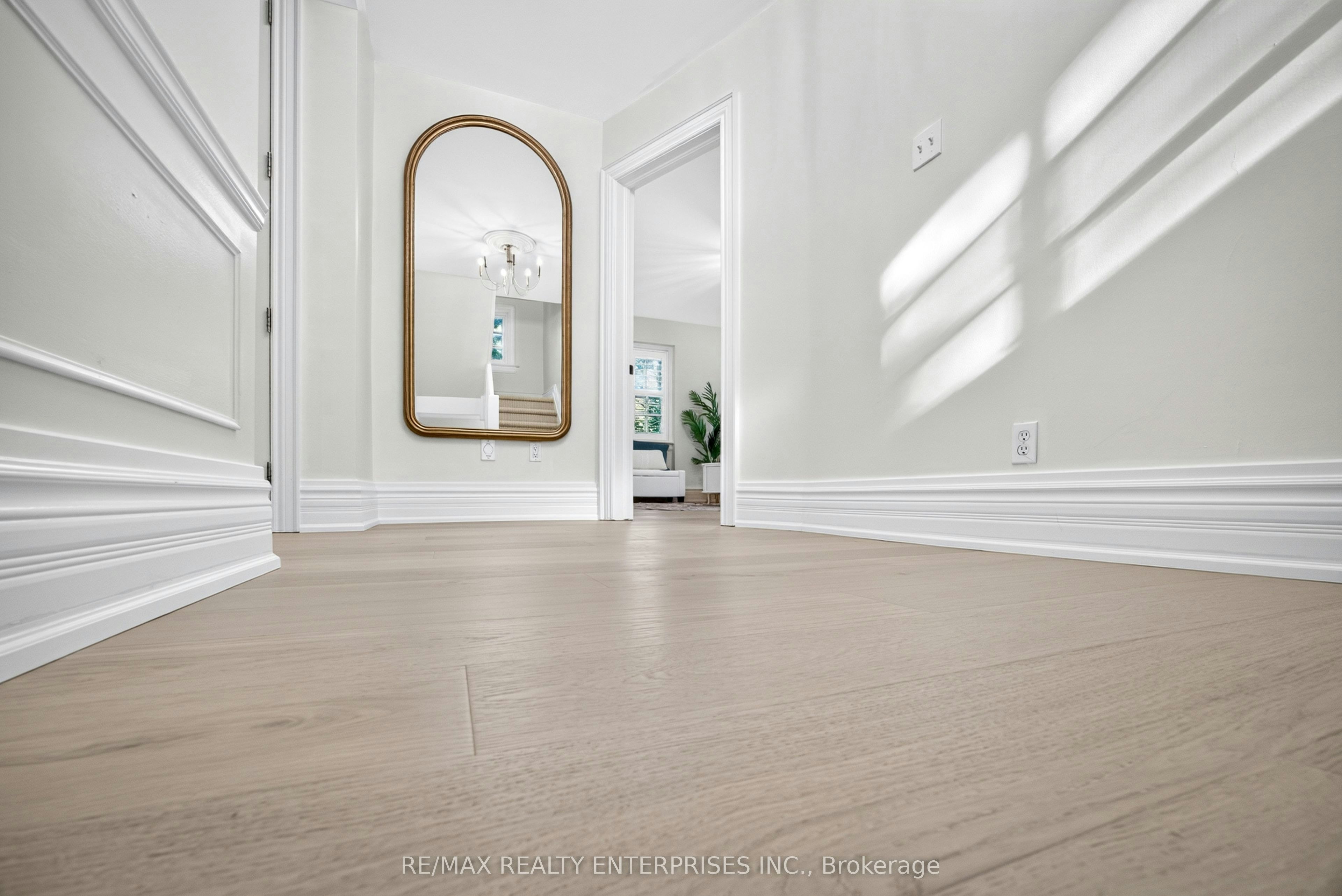 317 Gloucester Avenue, Oakville, ON, L6J 3W8 - 33
