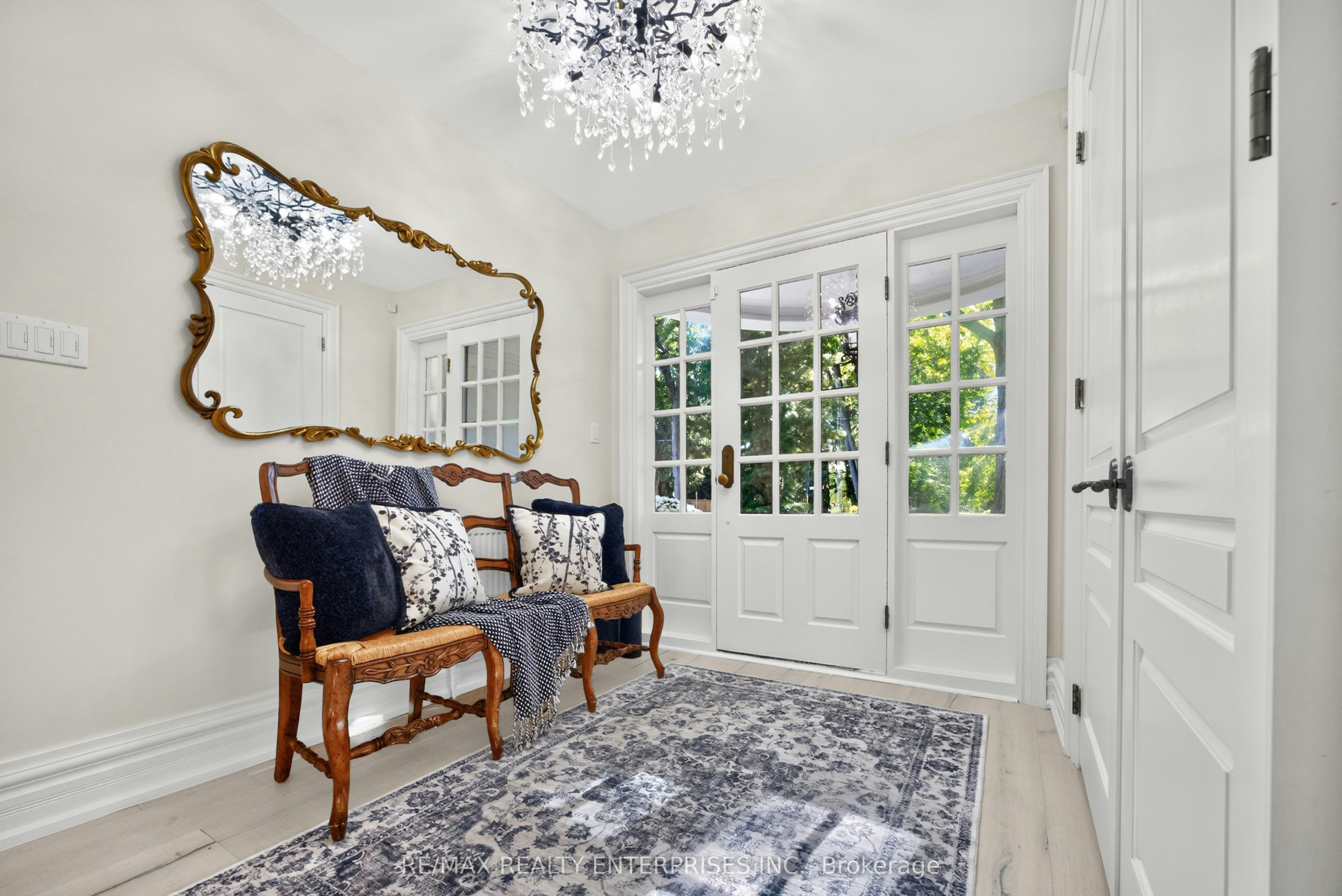 317 Gloucester Avenue, Oakville, ON, L6J 3W8 - 11
