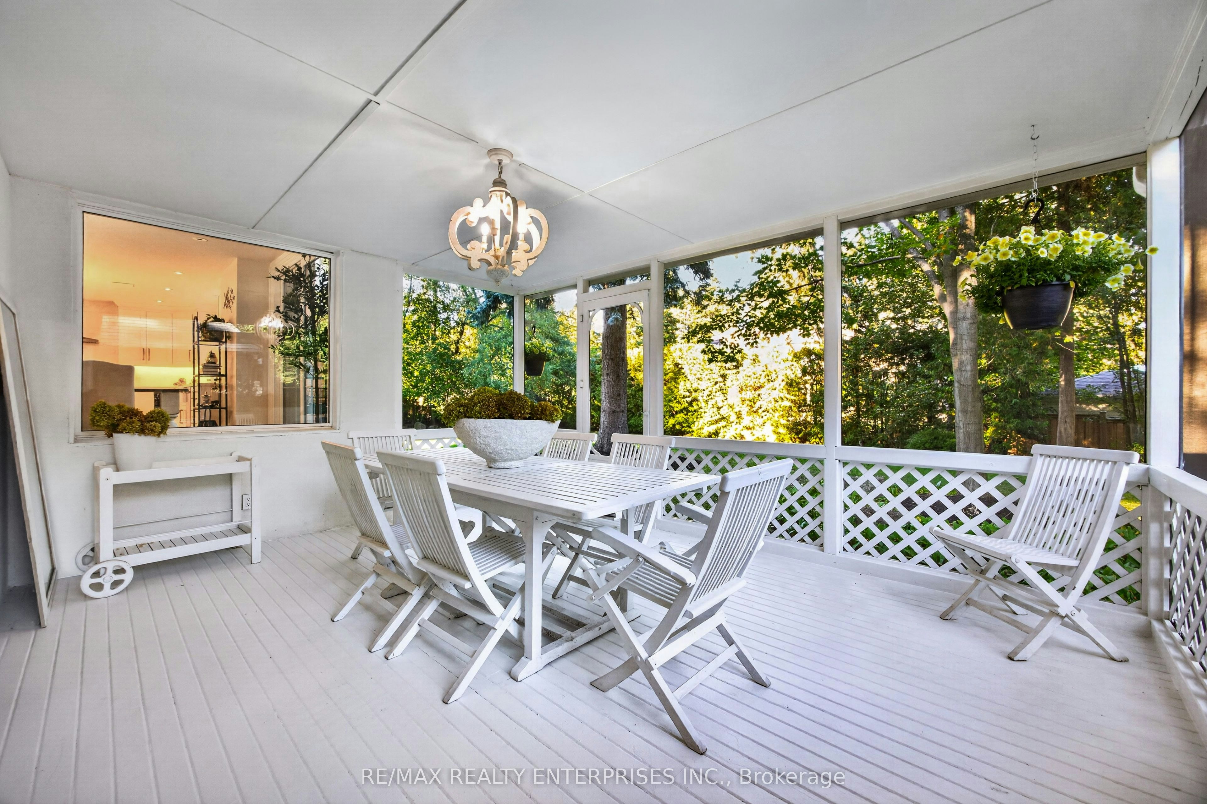 317 Gloucester Avenue, Oakville, ON, L6J 3W8 - 27