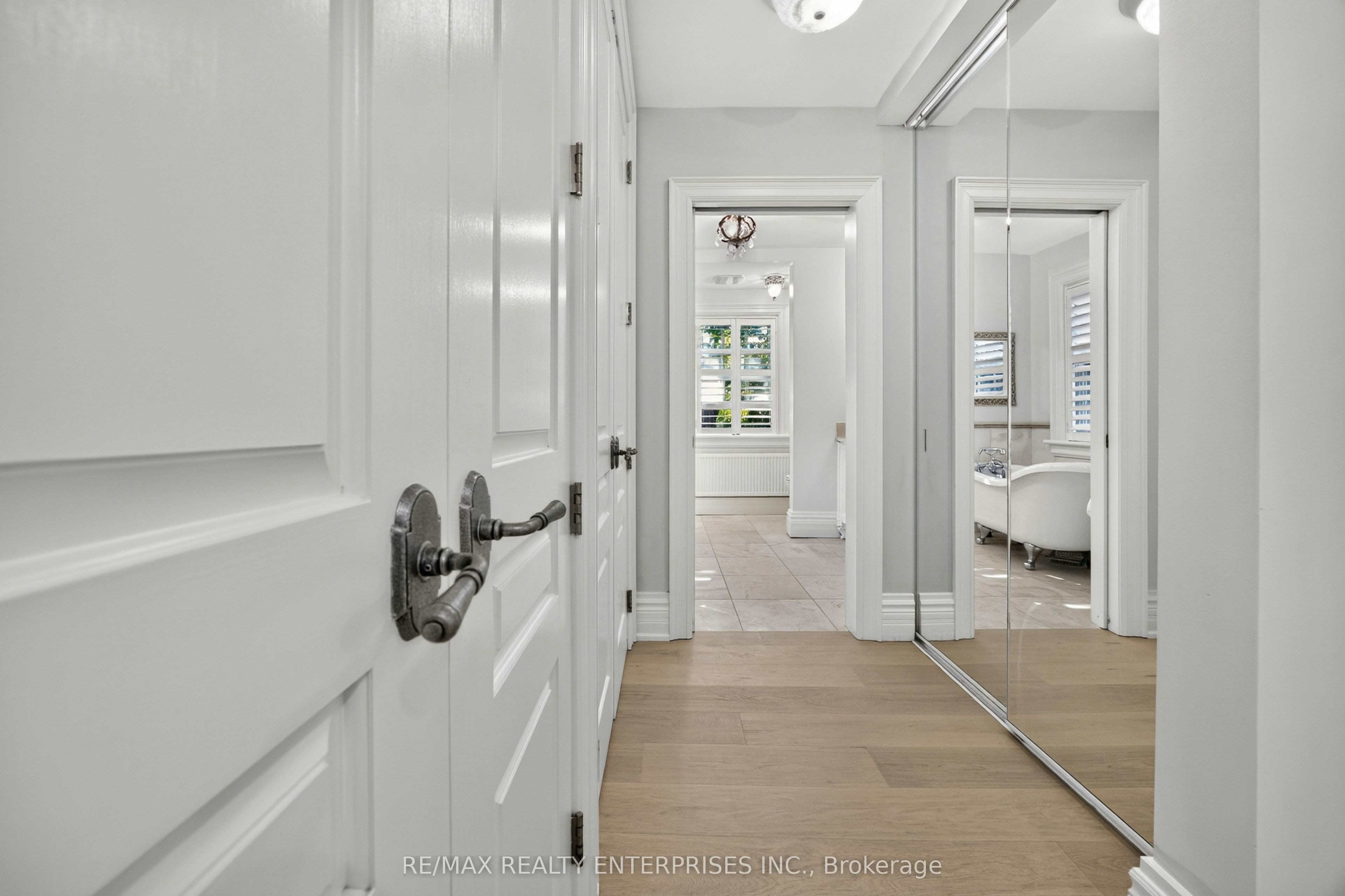 317 Gloucester Avenue, Oakville, ON, L6J 3W8 - 40