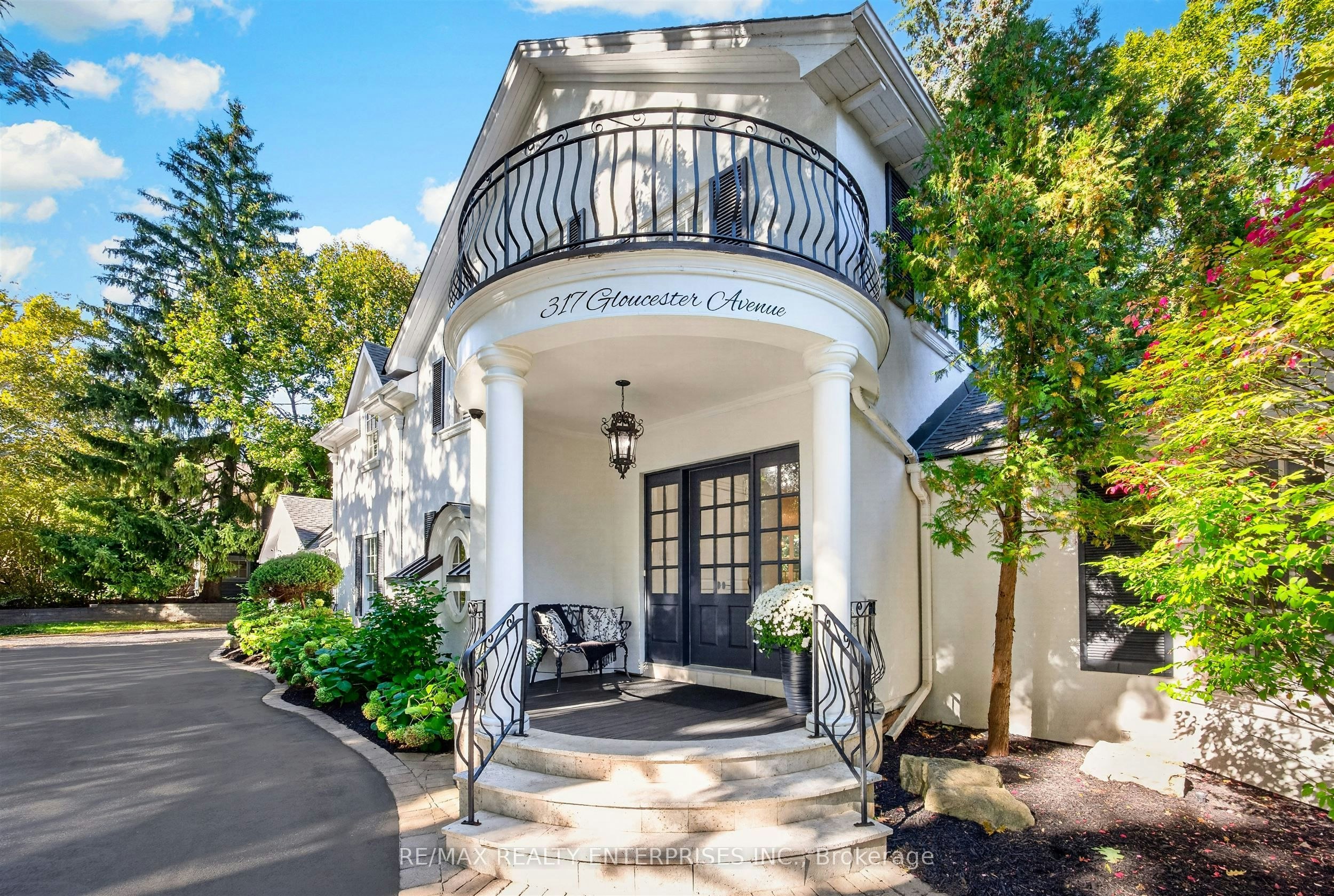 317 Gloucester Avenue, Oakville, ON, L6J 3W8 - 7