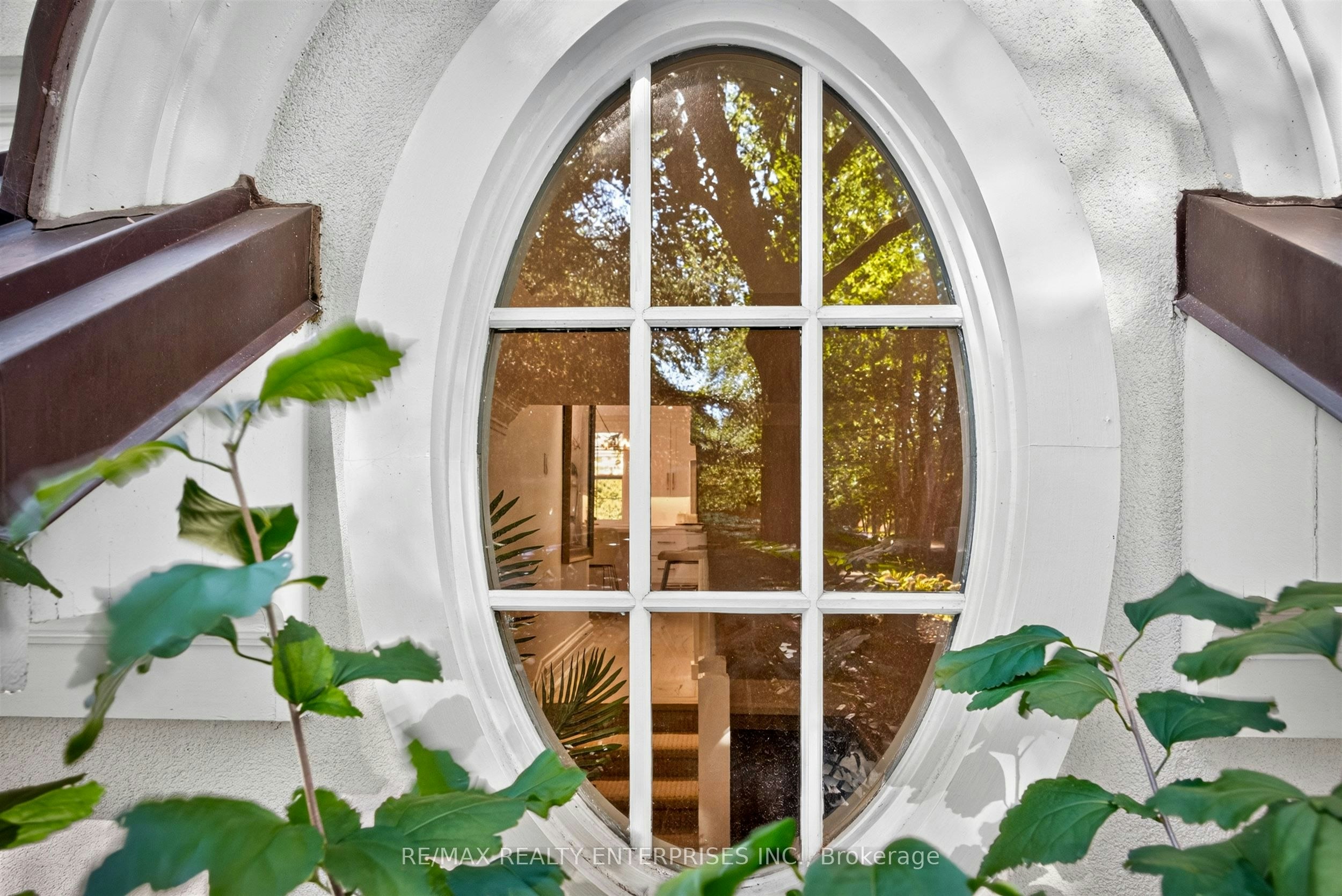 317 Gloucester Avenue, Oakville, ON, L6J 3W8 - 9