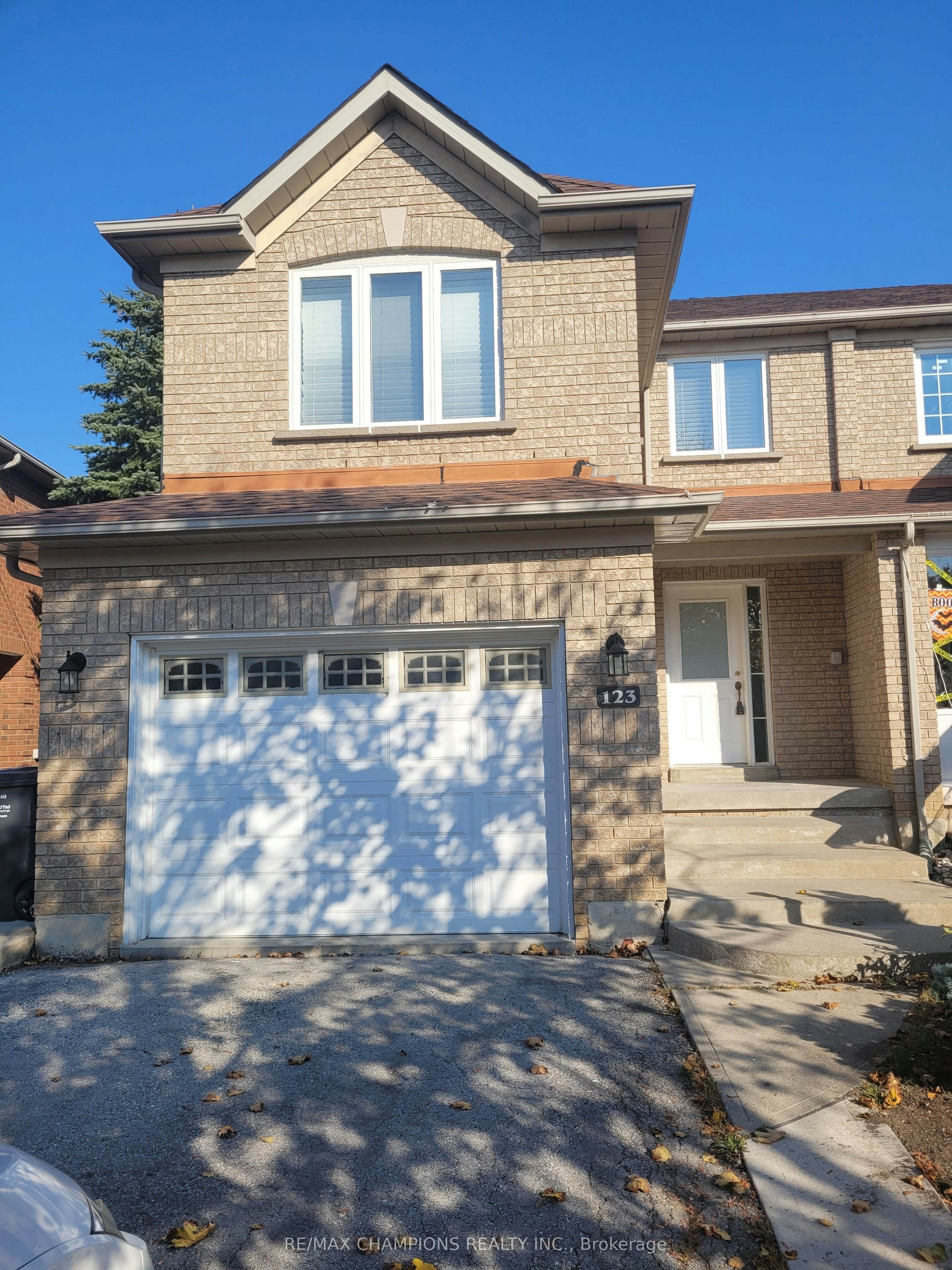 123 Bighorn Crescent, Brampton, ON, L6R 1G2
