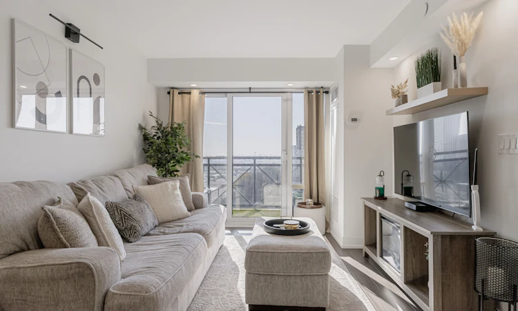 829-2 Eva Road