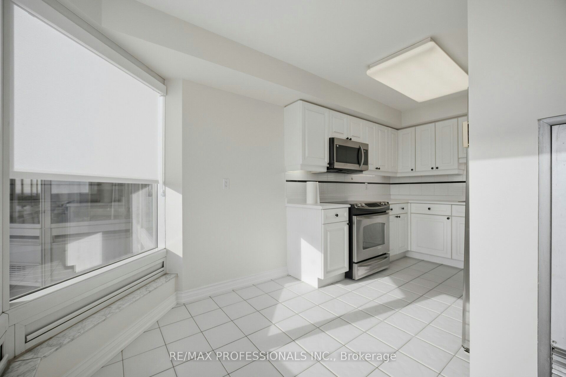 1004-1 Palace Pier Court, Toronto, ON, M8X 0A1 - 14