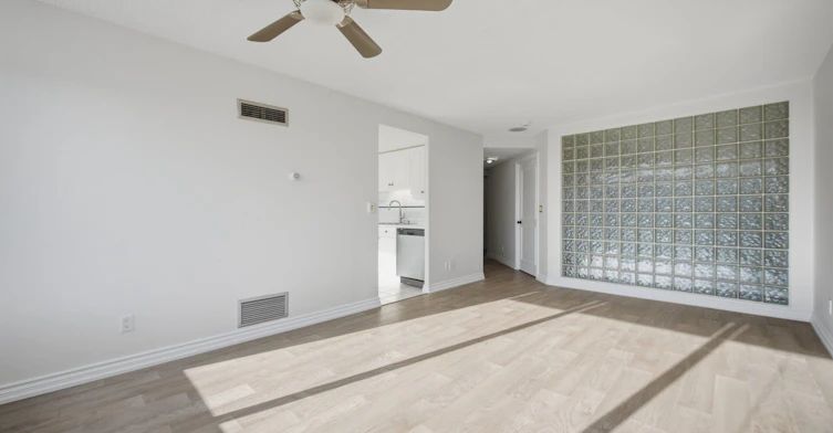 1004-1 Palace Pier Court, Toronto, ON, M8X 0A1 - 10