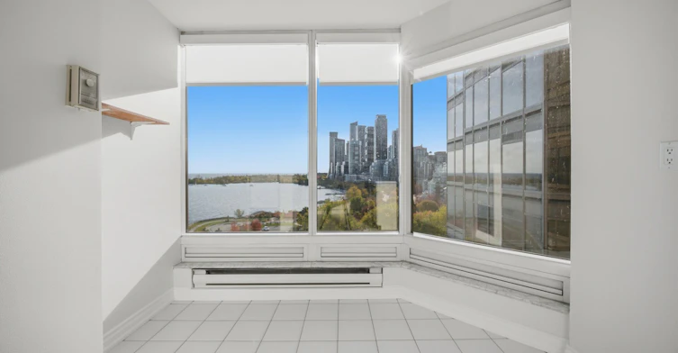 1004-1 Palace Pier Court, Toronto, ON, M8X 0A1 - 13