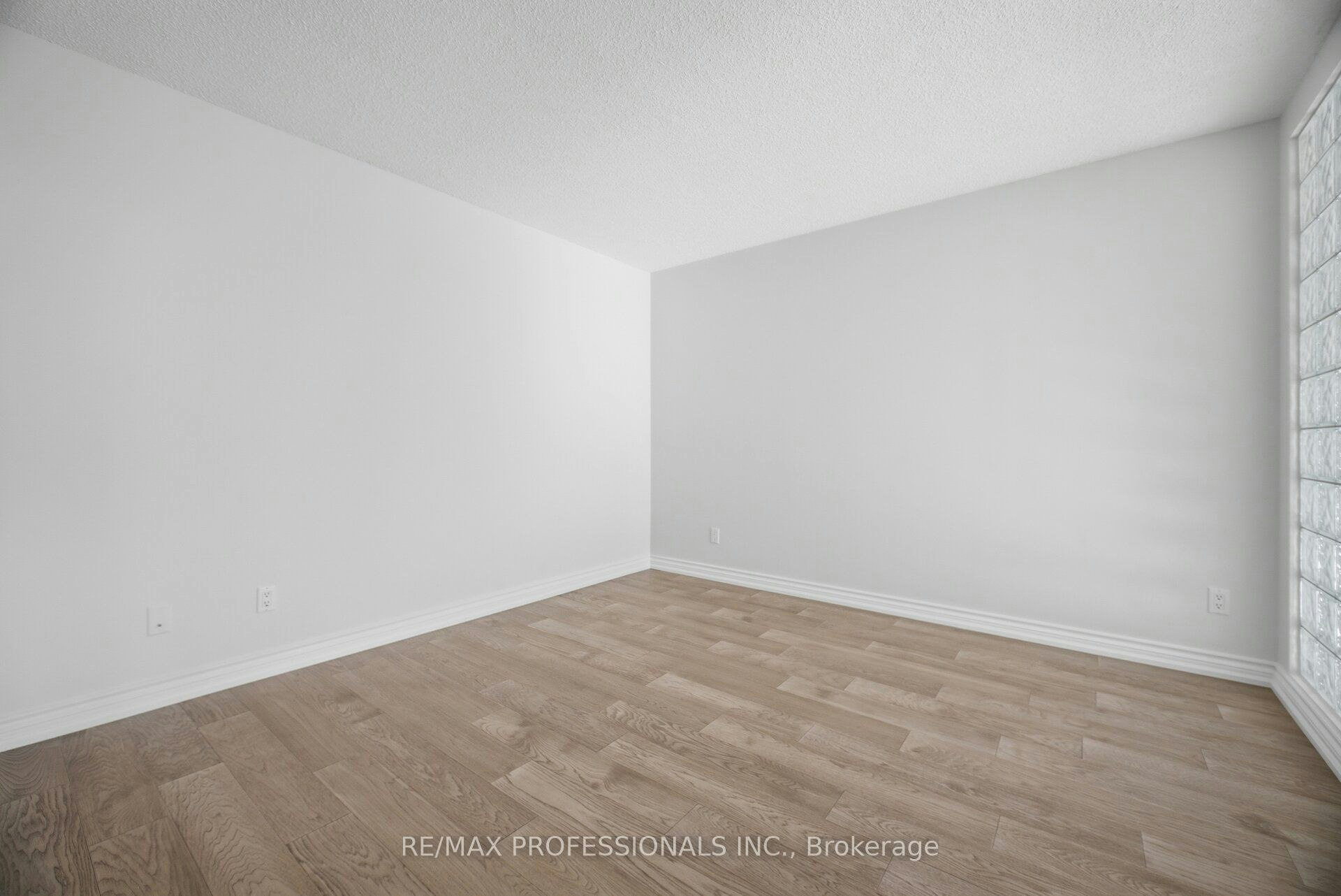 1004-1 Palace Pier Court, Toronto, ON, M8X 0A1 - 17