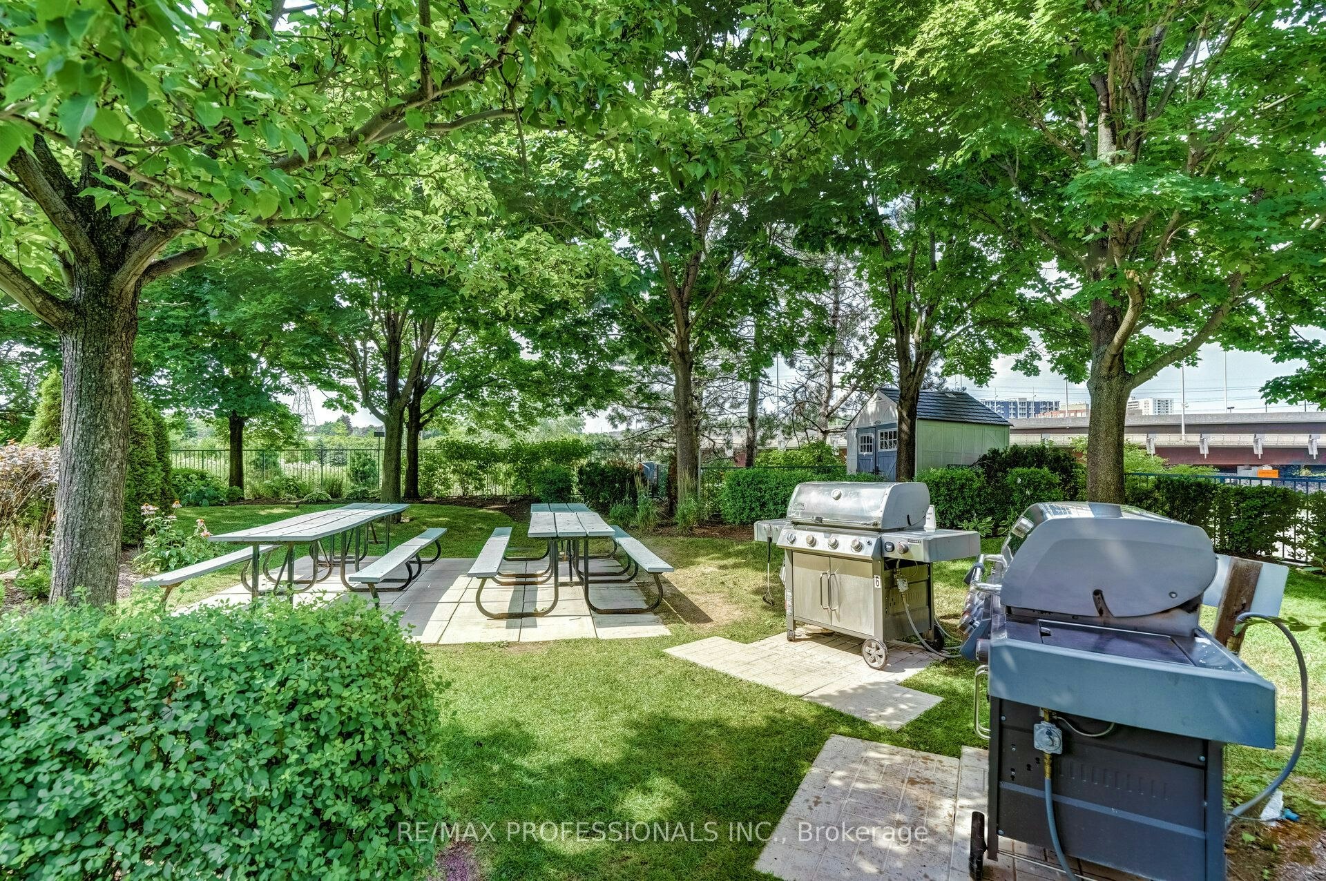 1004-1 Palace Pier Court, Toronto, ON, M8X 0A1 - 44