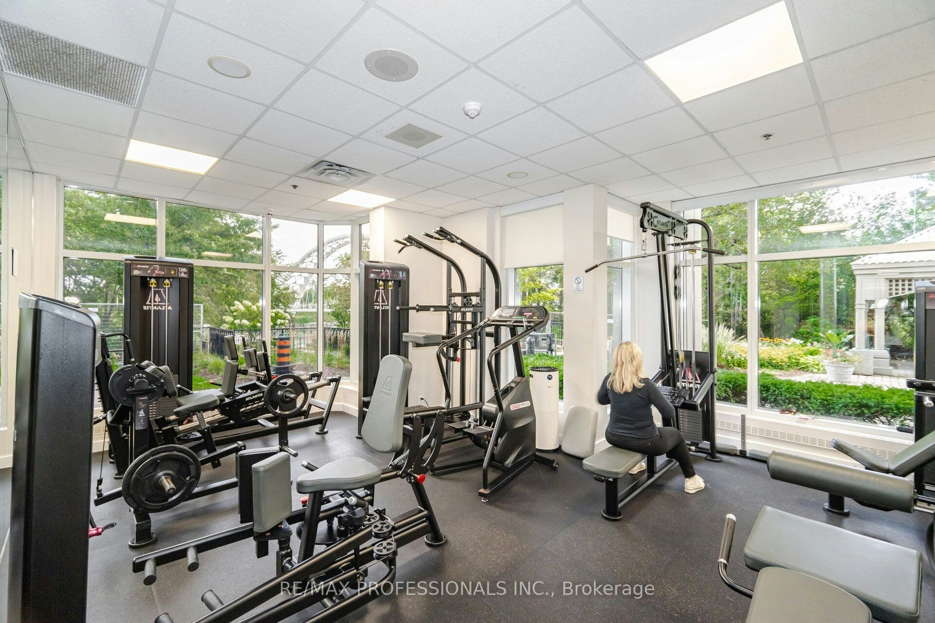 1004-1 Palace Pier Court, Toronto, ON, M8X 0A1 - 35