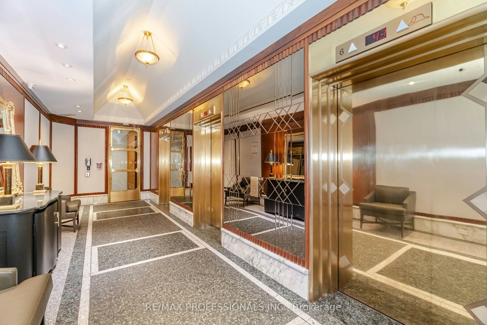 1004-1 Palace Pier Court, Toronto, ON, M8X 0A1 - 20