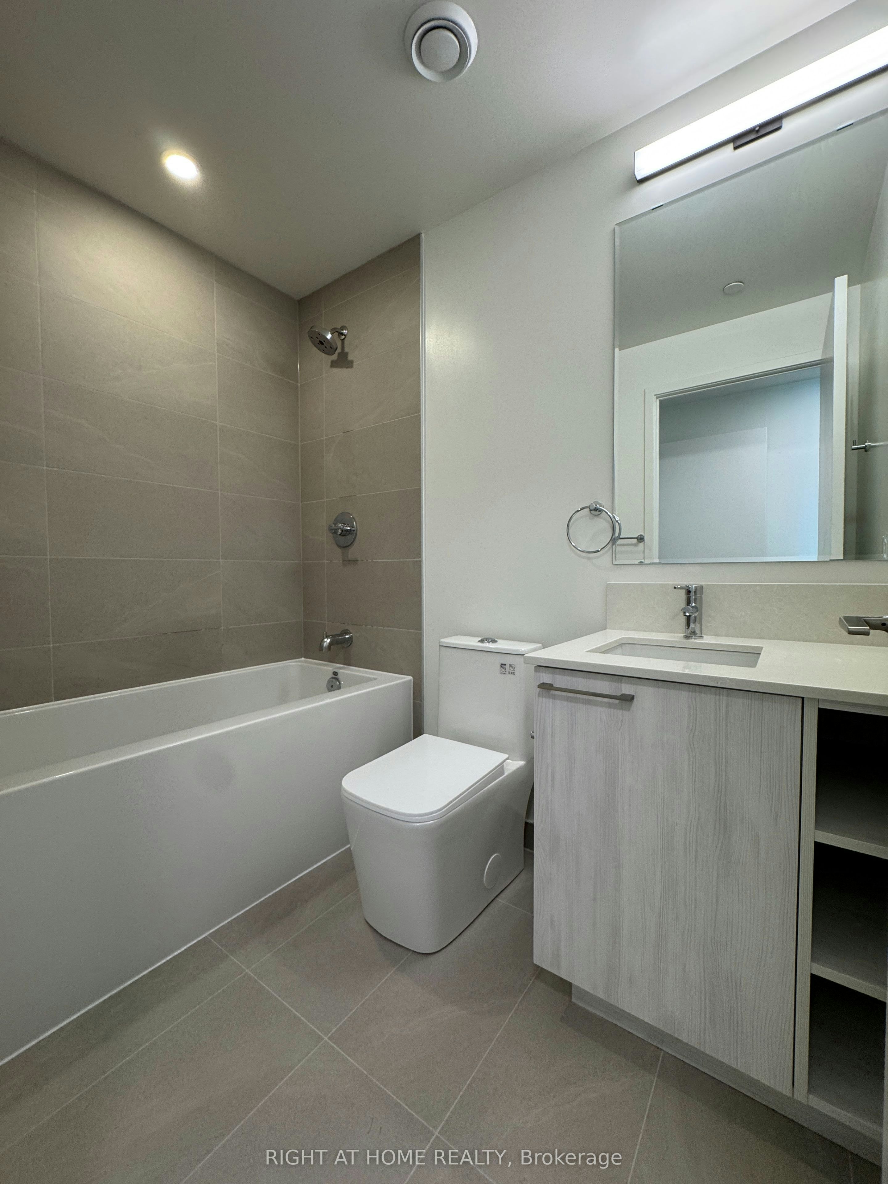 718-1381 Lakeshore Road E, Mississauga, ON, L5E 1G6 - 13