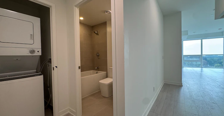718-1381 Lakeshore Road E, Mississauga, ON, L5E 1G6 - 14