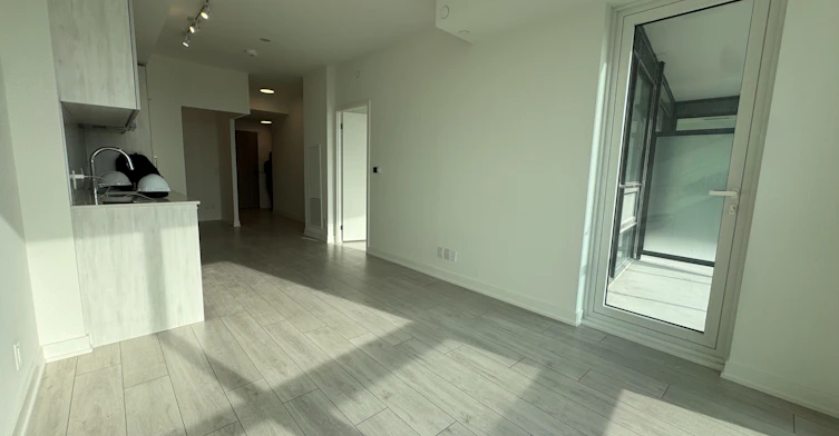 718-1381 Lakeshore Road E, Mississauga, ON, L5E 1G6 - 16