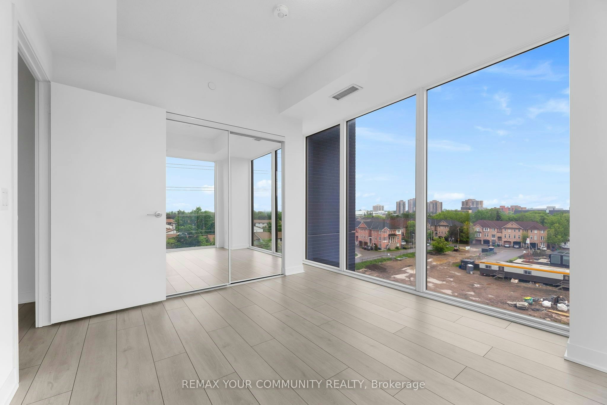 517-260 Malta Avenue, Brampton, ON, L6Y 6L7 - 6