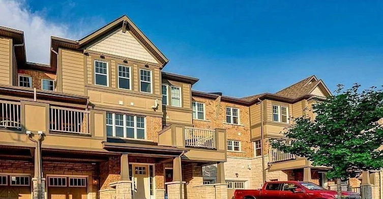 3077 Mistletoe Gardens, Oakville, ON, L6M 4M2
