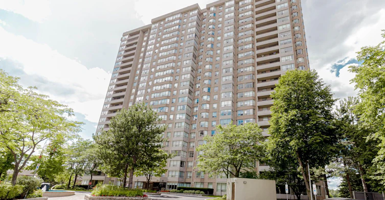 302-30 Malta Avenue, Brampton, ON, L6Y 4S5