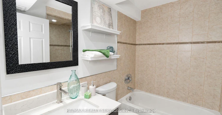 302-30 Malta Avenue, Brampton, ON, L6Y 4S5 - 7