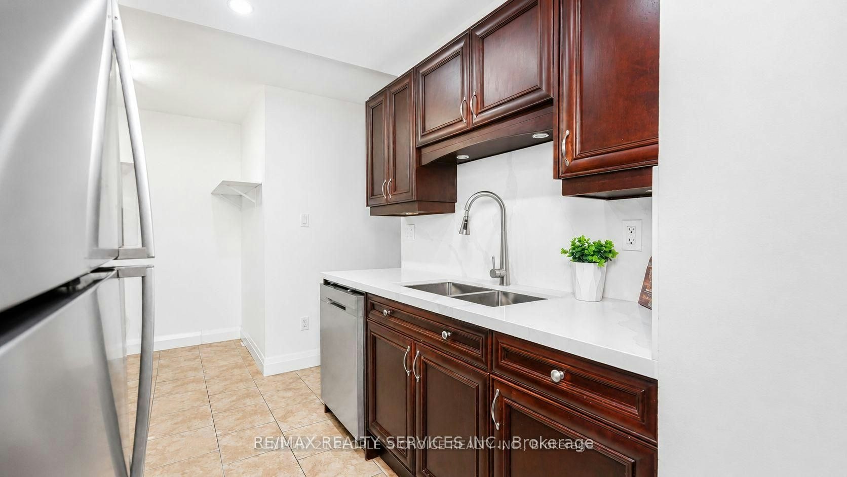 302-30 Malta Avenue, Brampton, ON, L6Y 4S5 - 15