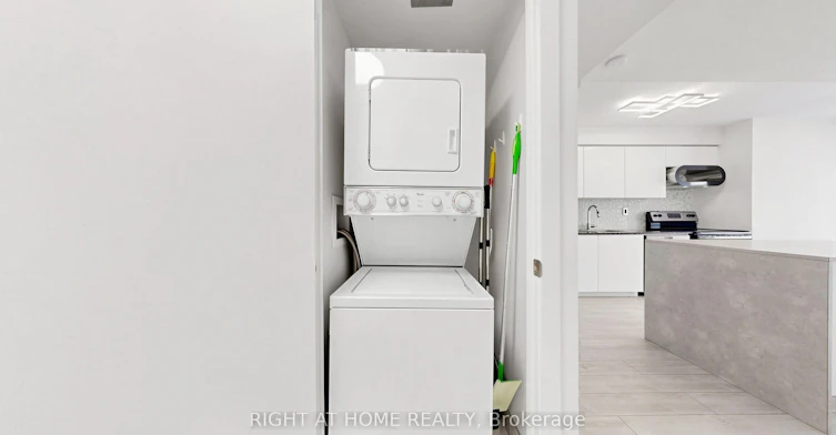 1016-20 Joe Shuster Way, Toronto, ON, M6K 0A3 - 33