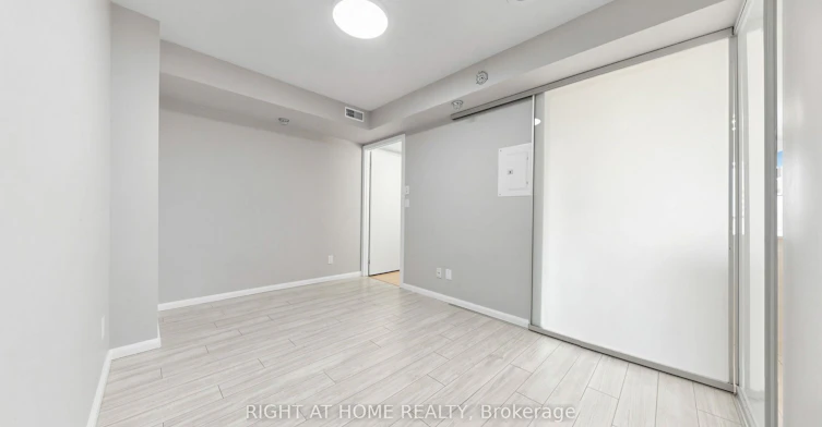 1016-20 Joe Shuster Way, Toronto, ON, M6K 0A3 - 19