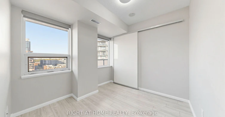 1016-20 Joe Shuster Way, Toronto, ON, M6K 0A3 - 22